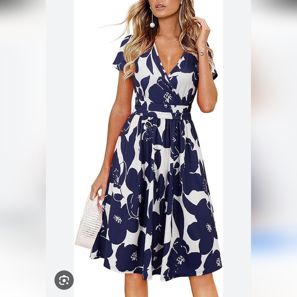 NWT Ouges Wrap Front Bold Floral Dress NWT - image 5